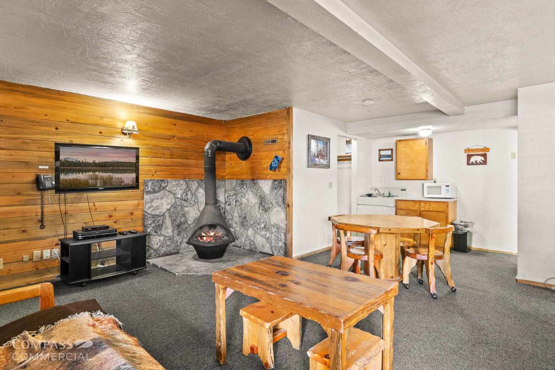 Willamette Pass Inn & Chalets Odell Lake Екстериор снимка