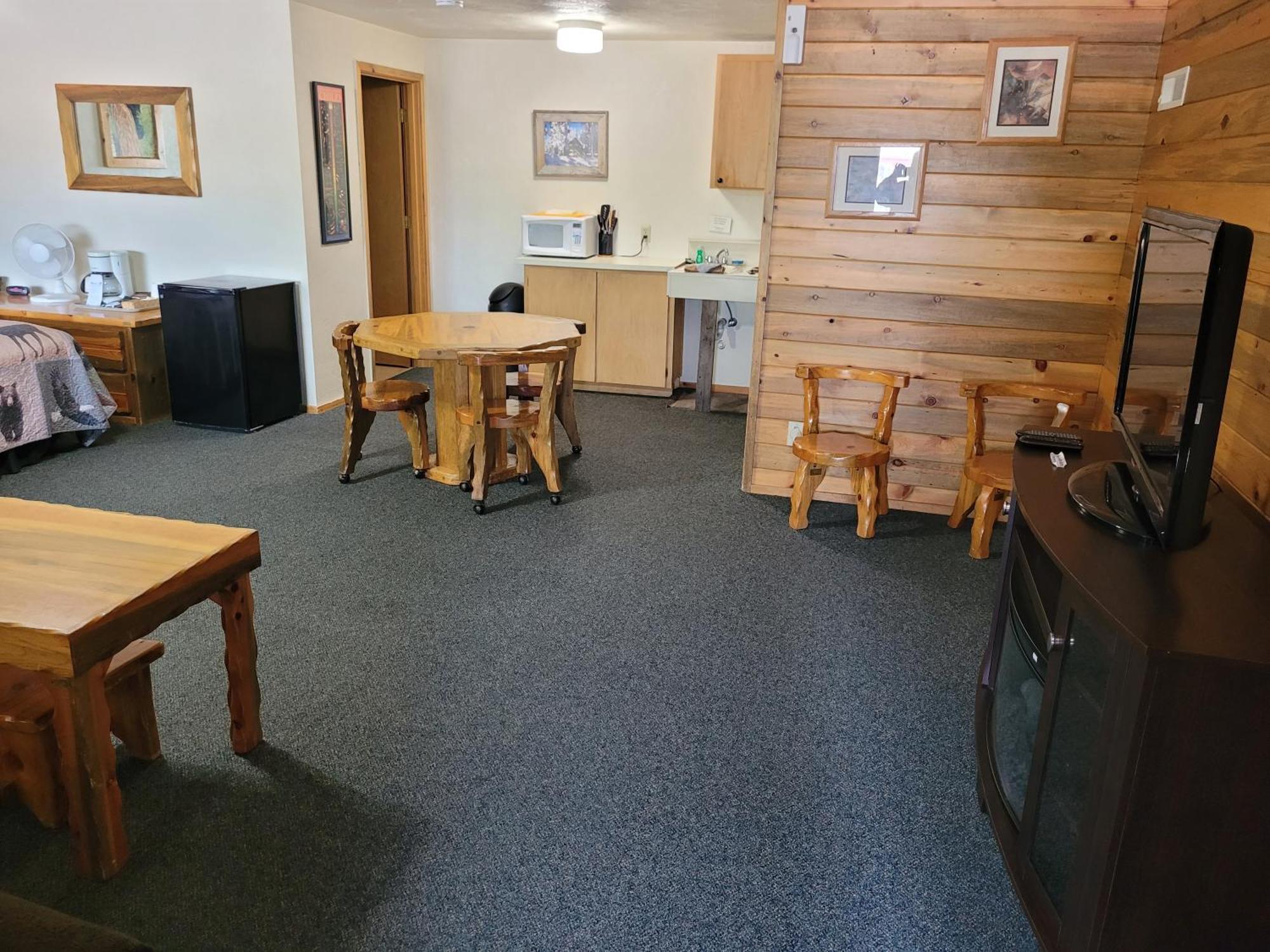 Willamette Pass Inn & Chalets Odell Lake Екстериор снимка